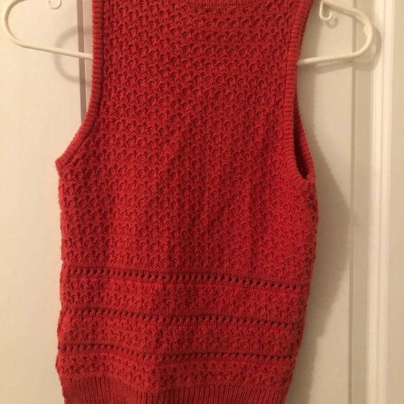 Jessica Simpson mixed-knit sleeveless sweater - Picture 4 of 5
